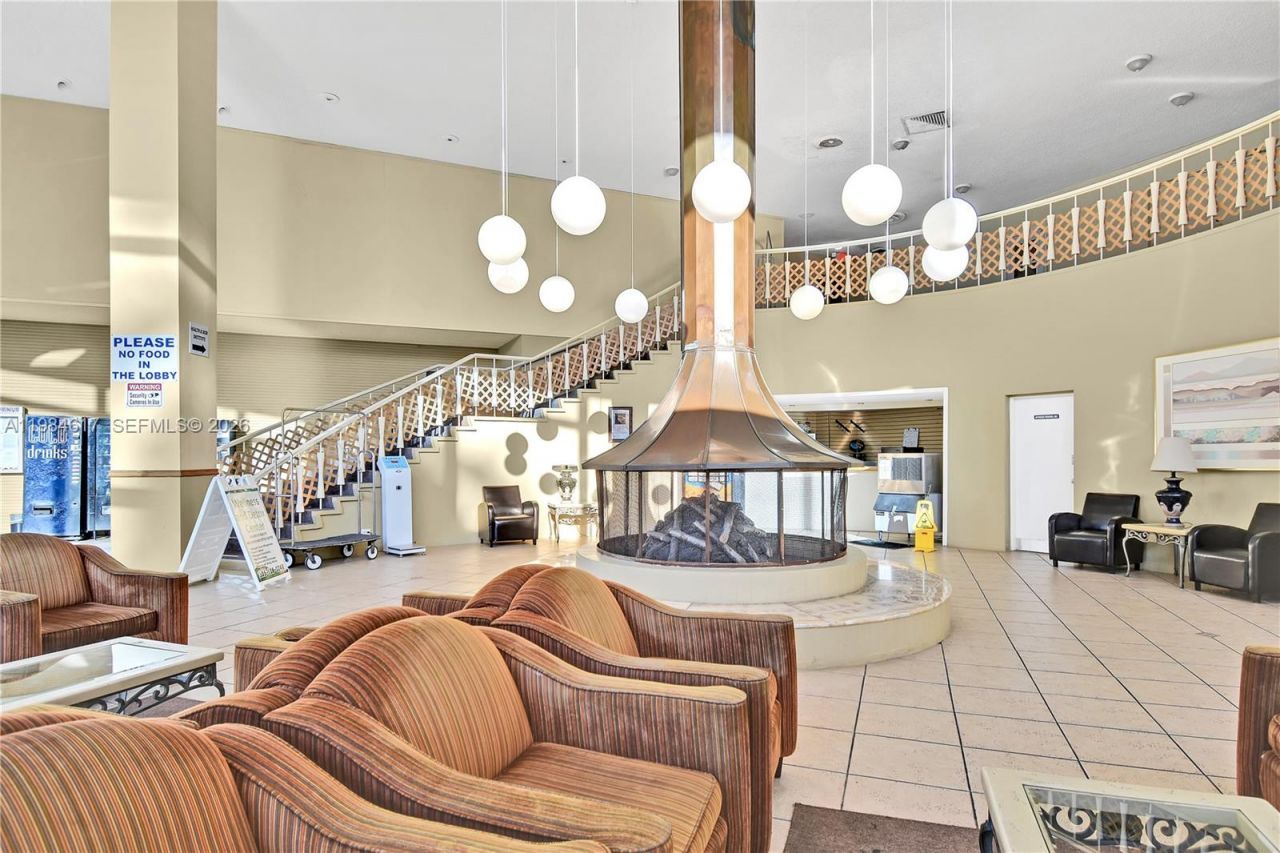 26 W Diplomat Pkwy , Unit 2229, Hallandale Beach, FL 33009 Photo