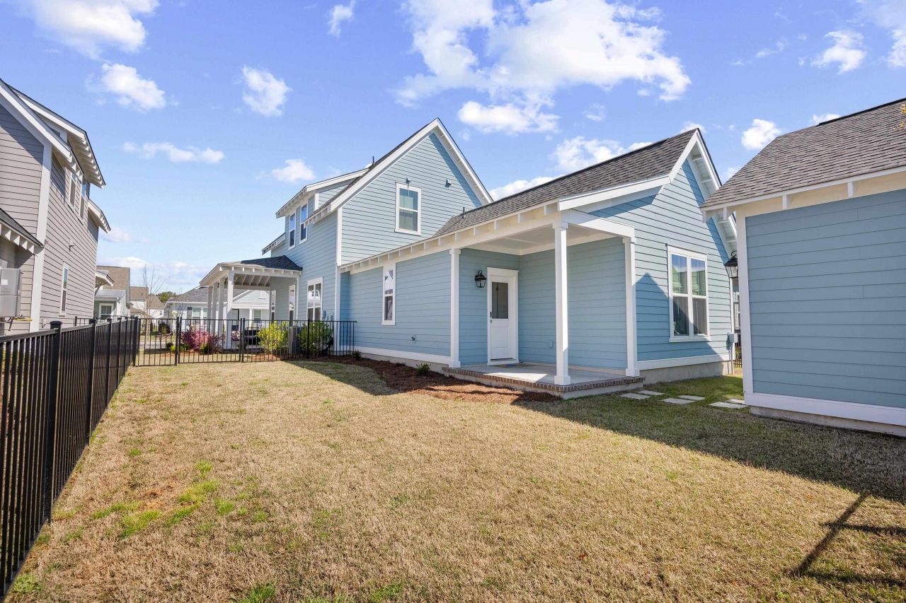 615 Braselton Ln. Photo 33