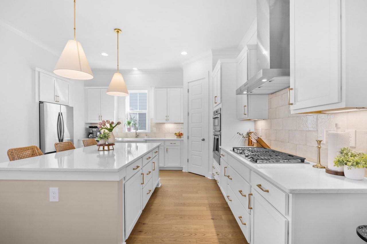 615 Braselton Ln. Photo 5