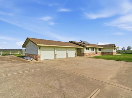 11551 E Tokay Colony Rd, Lodi, CA 95240 Photo