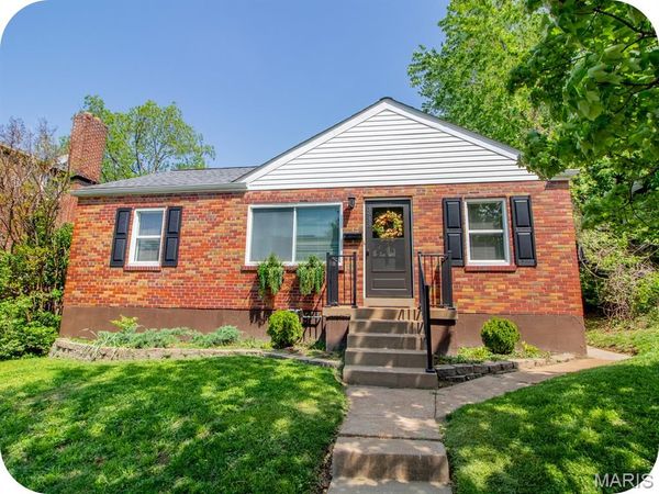 3933 McDonald Avenue, St Louis, MO 63116
