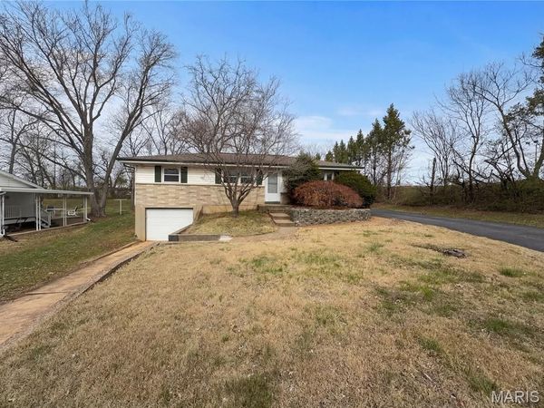 1611 Hobelman Drive, Arnold, MO 63010