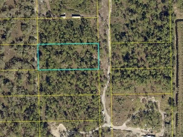 5911 Stewart LN, LABELLE, FL 33935