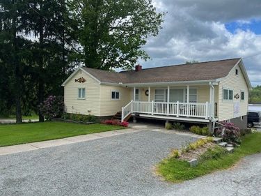 38 Oak Street, Deposit, NY 13754