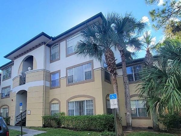 17110 CARRINGTON PARK DRIVE , Unit 826, TAMPA, FL 33647