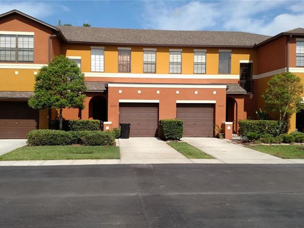 30105 MOSSBANK DRIVE , WESLEY CHAPEL, FL 33543