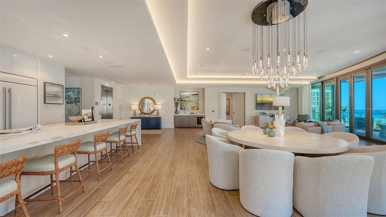 1561 Gulf Of Mexico Drive , Unit 304, Longboat Key, FL 34228 Photo