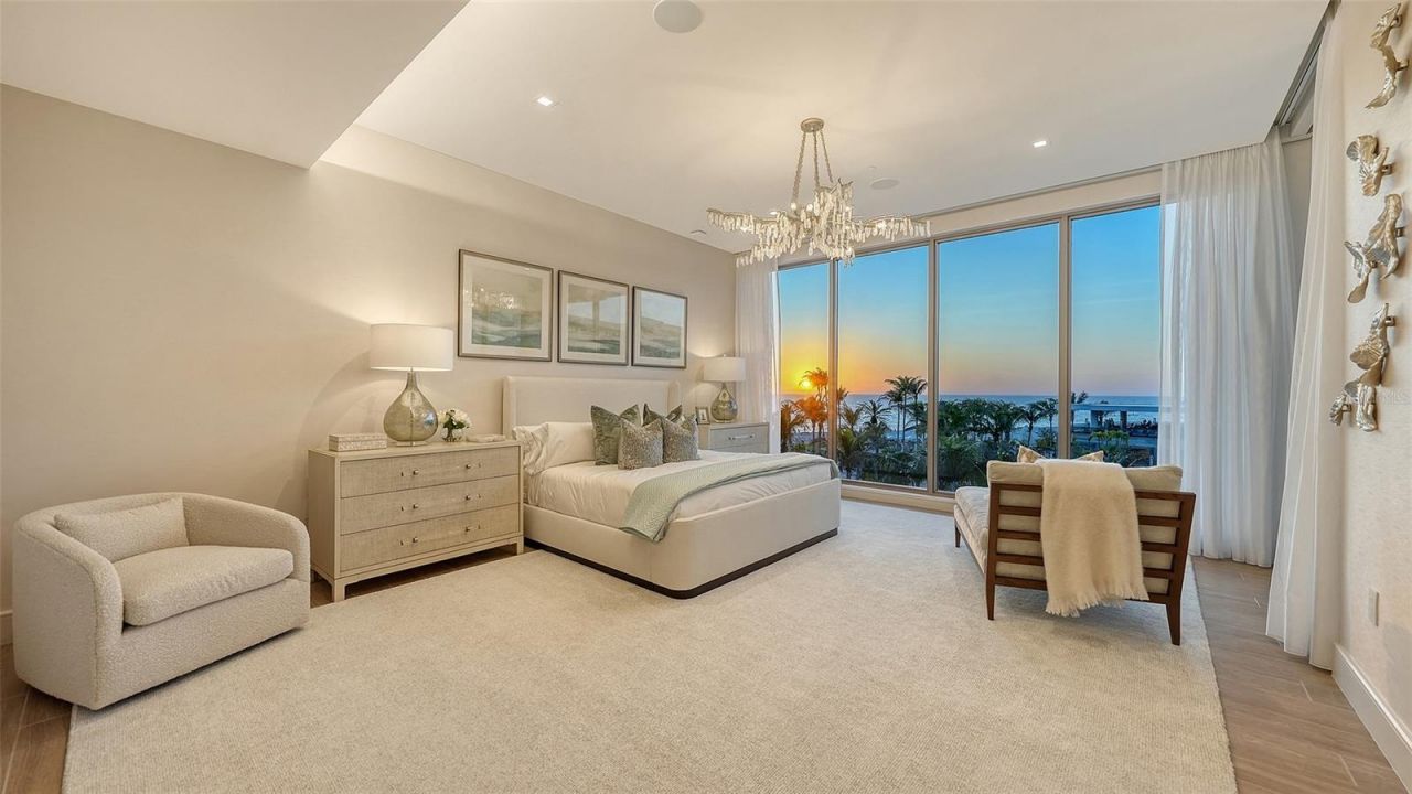 1561 Gulf Of Mexico Drive , Unit 304, Longboat Key, FL 34228 Photo