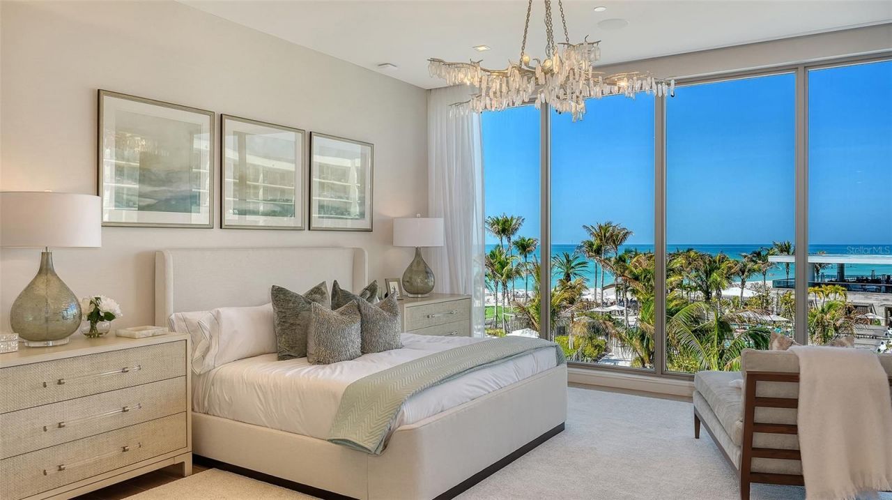 1561 Gulf Of Mexico Drive , Unit 304, Longboat Key, FL 34228 Photo