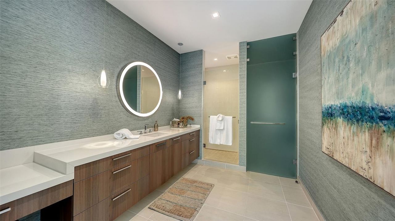 1561 Gulf Of Mexico Drive , Unit 304, Longboat Key, FL 34228 Photo