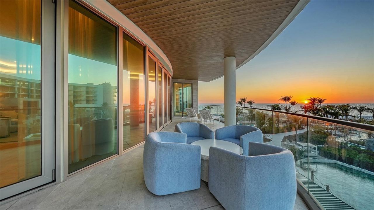 1561 Gulf Of Mexico Drive , Unit 304, Longboat Key, FL 34228 Photo