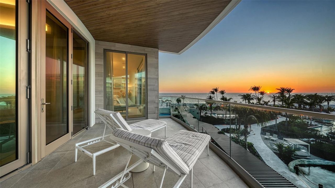 1561 Gulf Of Mexico Drive , Unit 304, Longboat Key, FL 34228 Photo