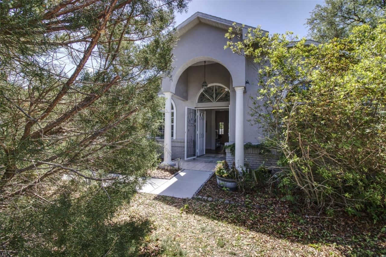 2 Seagirt Court, Palm Coast, FL 32164 Main Photo