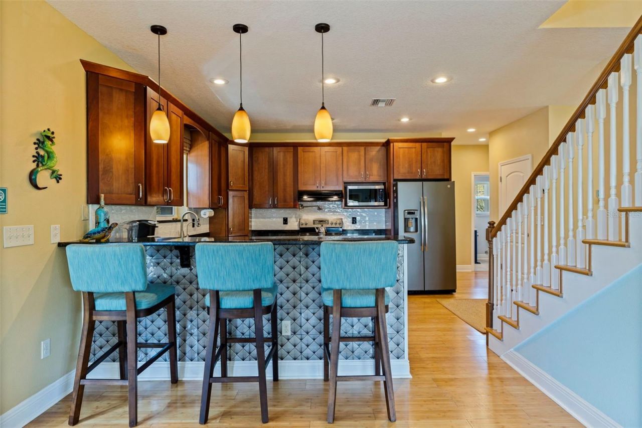 5429 Essex Avenue S, Gulfport, FL 33707 Photo