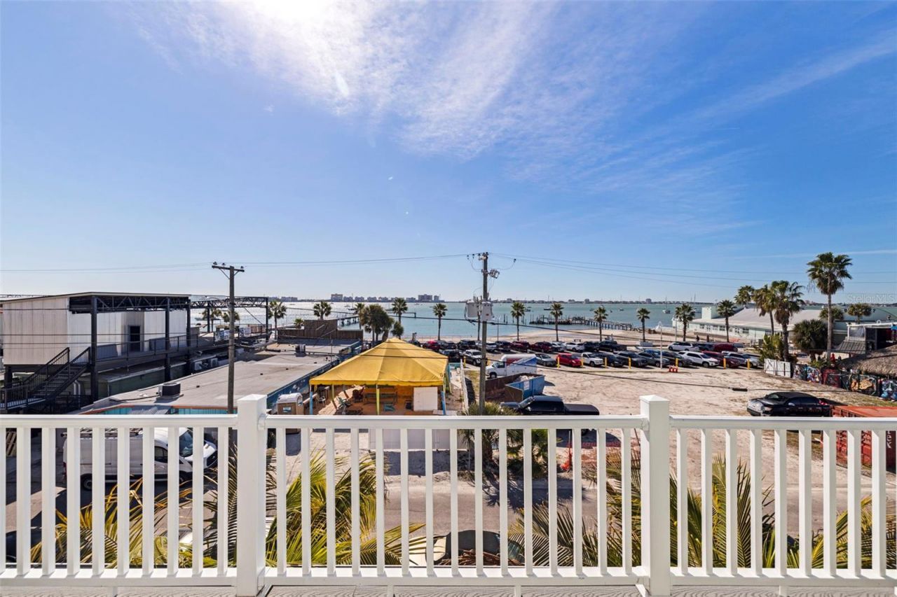 5429 Essex Avenue S, Gulfport, FL 33707 Photo