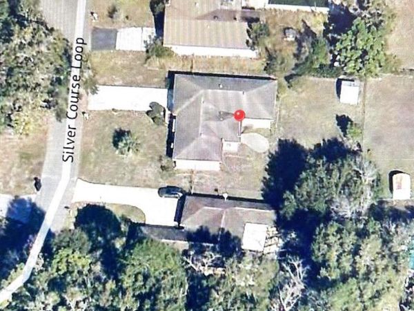 568 SILVER COURSE LOOP , OCALA, FL 34472
