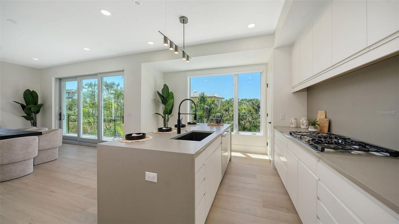 8800 Midnight Pass Road, Sarasota, FL 34242 Photo