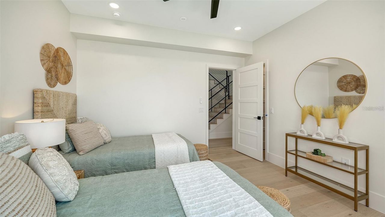 8800 Midnight Pass Road, Sarasota, FL 34242 Photo