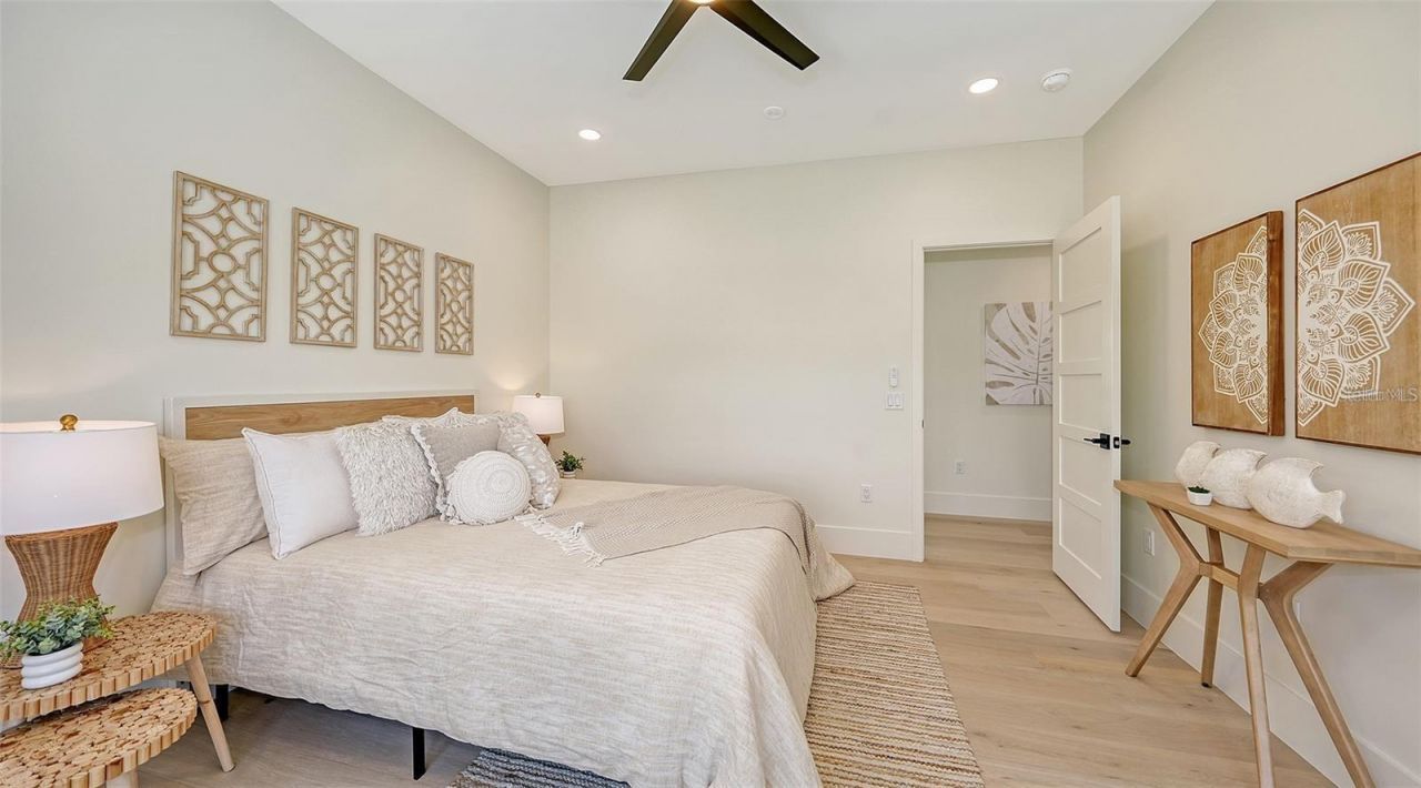 8800 Midnight Pass Road, Sarasota, FL 34242 Photo