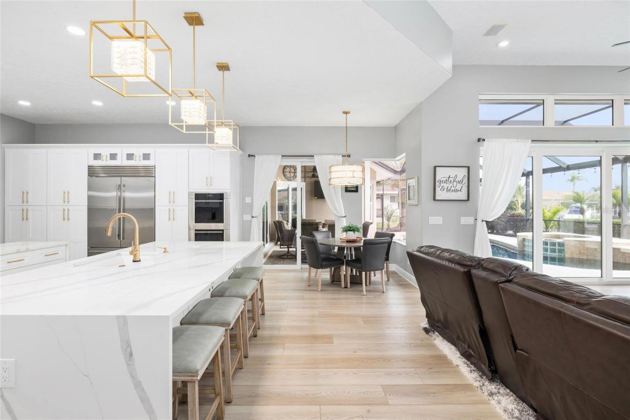 9810 Compass Point Way, Tampa, FL 33615 Photo