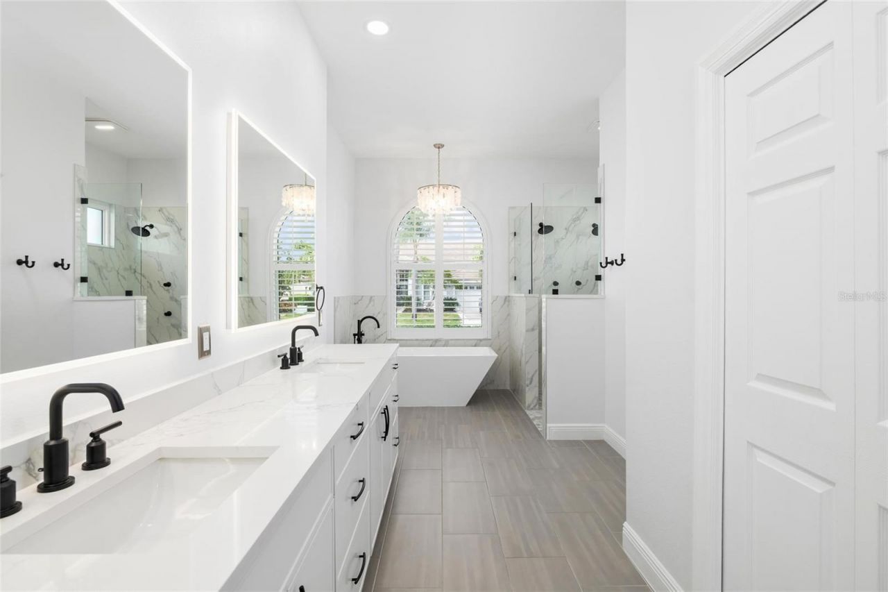 9810 Compass Point Way, Tampa, FL 33615 Photo