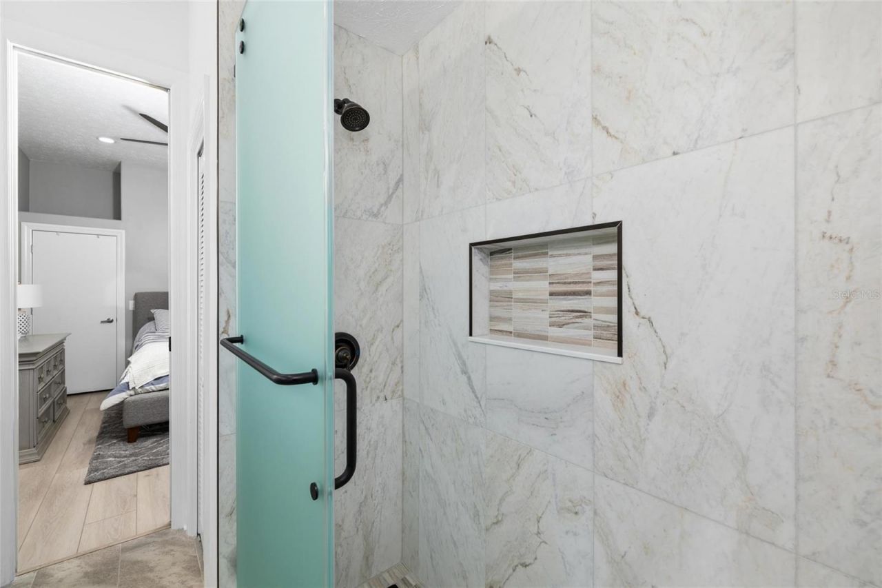 9810 Compass Point Way, Tampa, FL 33615 Photo