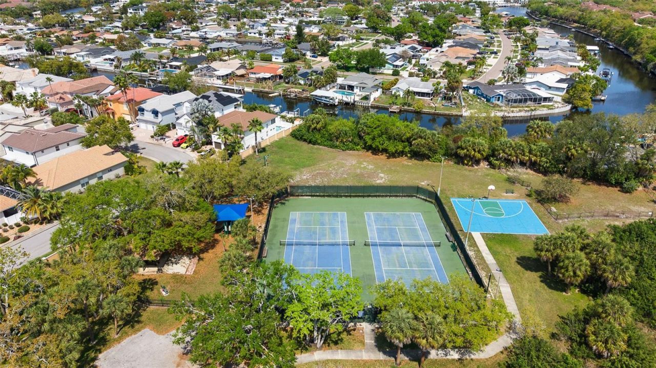 9810 Compass Point Way, Tampa, FL 33615 Photo