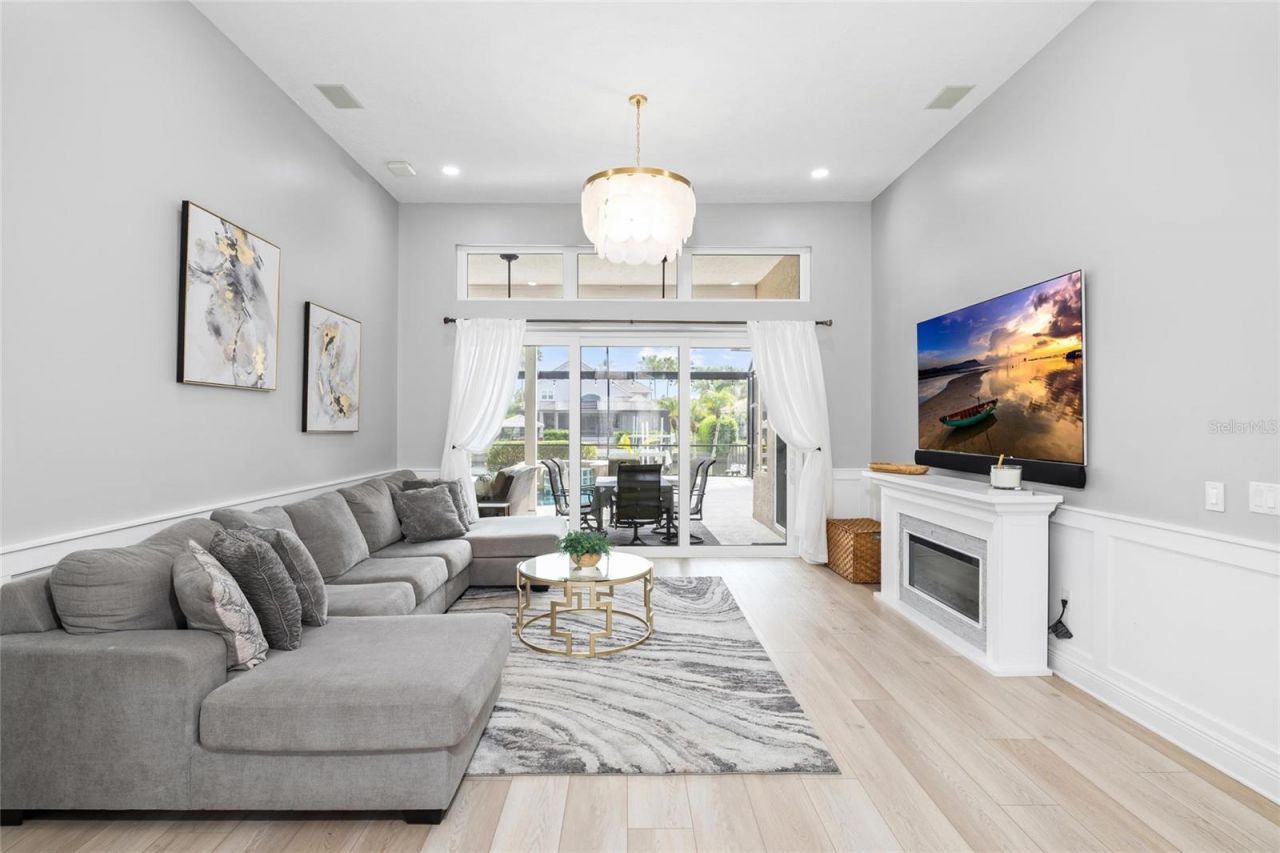 9810 Compass Point Way, Tampa, FL 33615 Photo