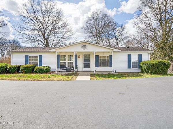 1541 Hassler Loop, Byrdstown, TN 38549