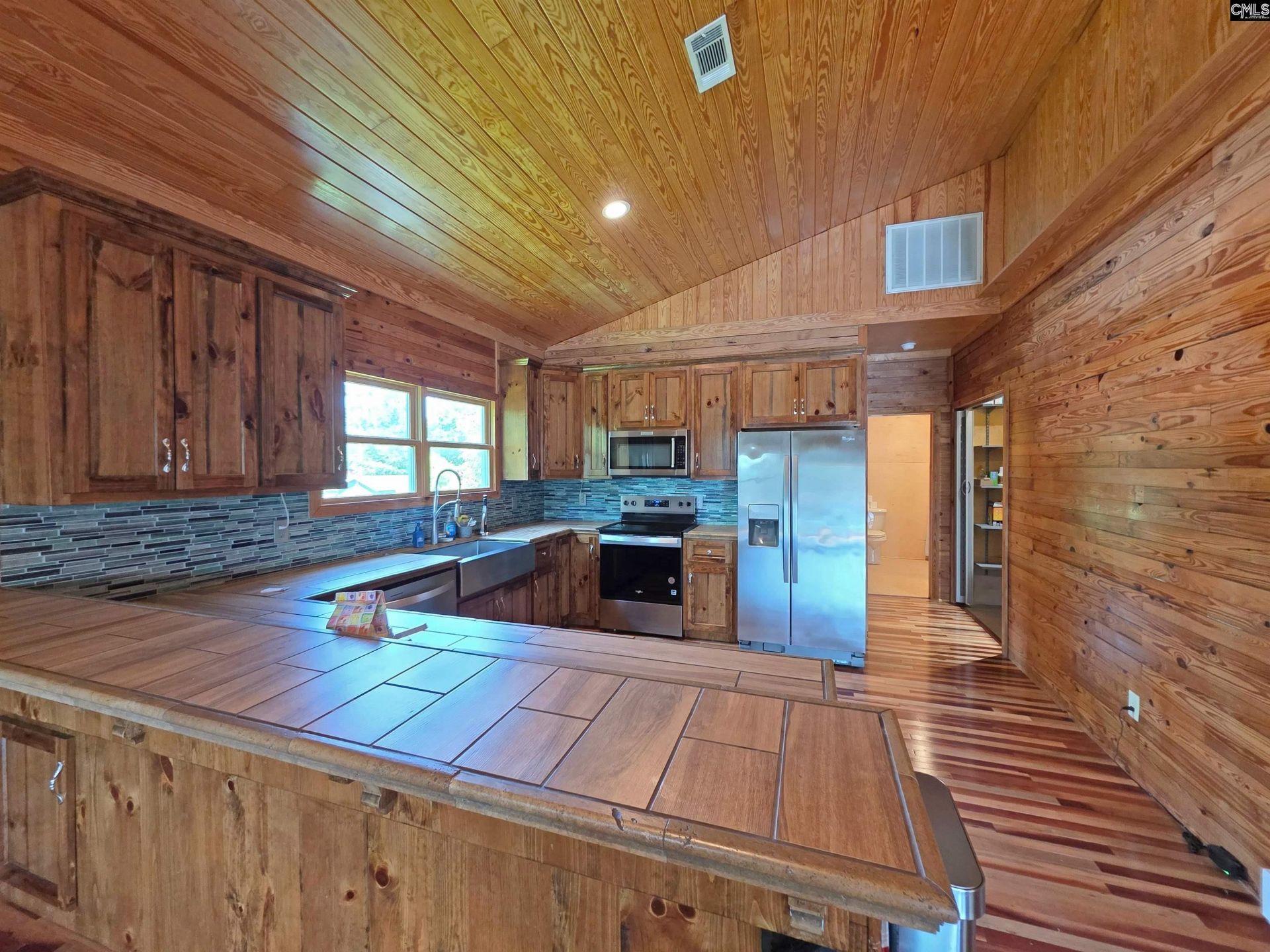708 Gum Swamp Road Photo 10