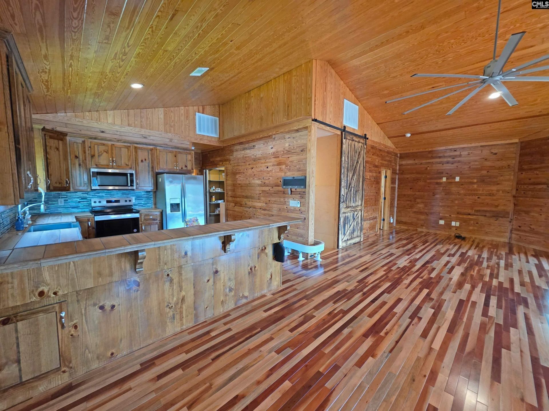 708 Gum Swamp Road Photo 12
