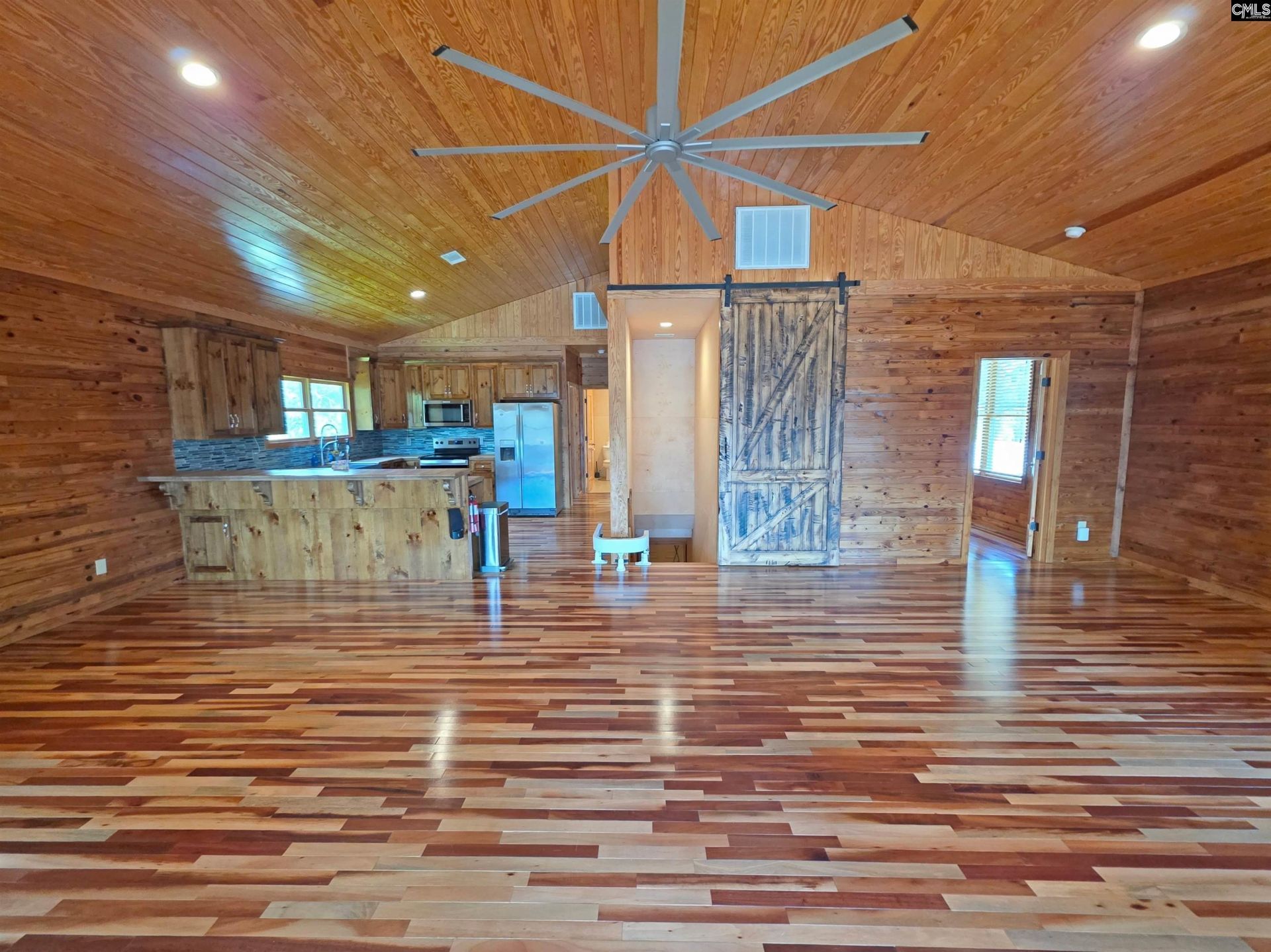 708 Gum Swamp Road Photo 4