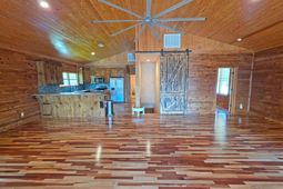 708 Gum Swamp Road photo 4