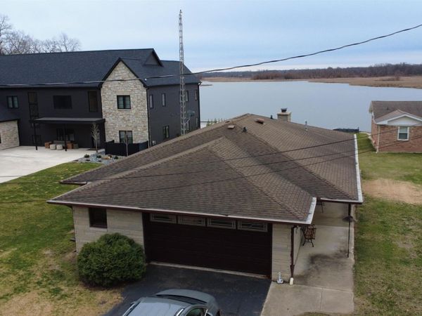 2922 S Country Club Dr S, Rochester, IN 46975