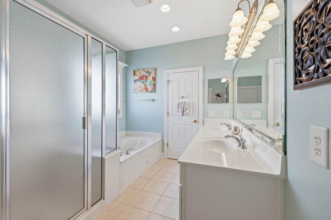 353 Green Creek Bay Circle Photo 20