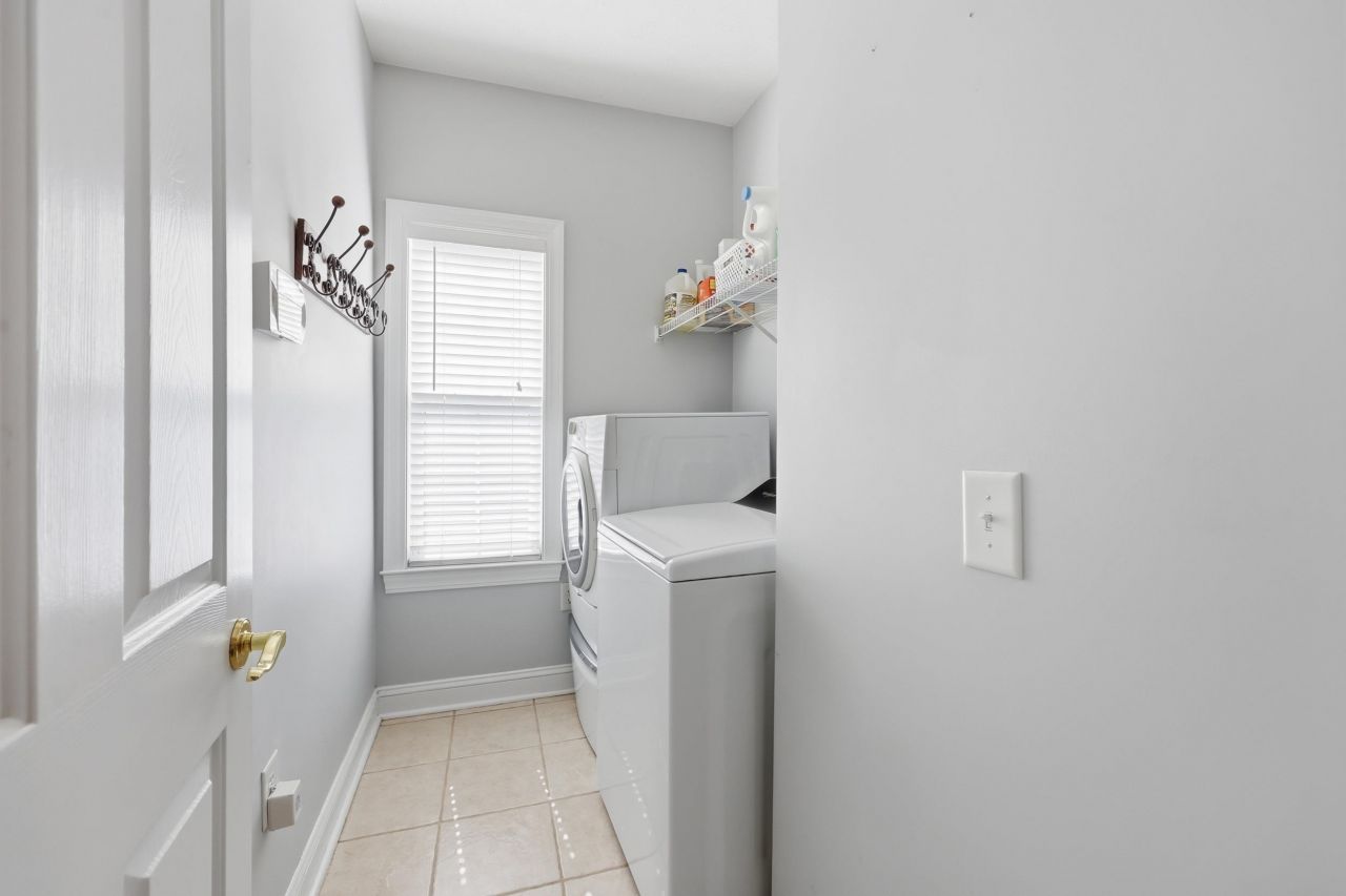 353 Green Creek Bay Circle Photo 21