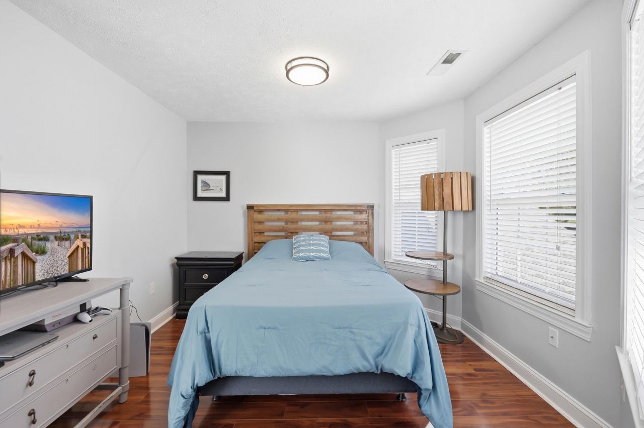 353 Green Creek Bay Circle Photo 30