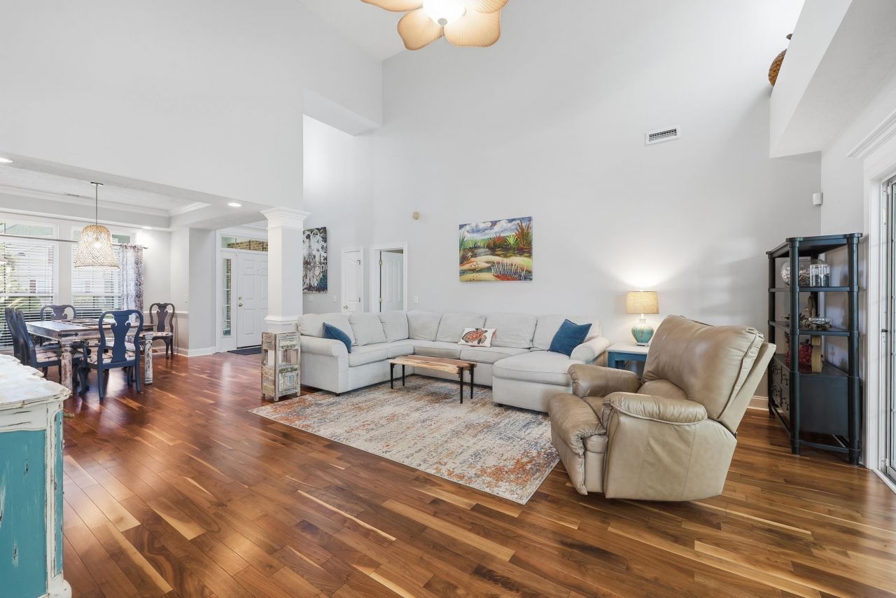 353 Green Creek Bay Circle Photo 9