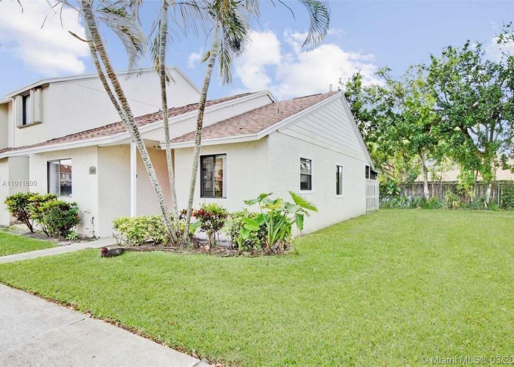 6508 Dockside Circle, Greenacres, FL 33463 Photo