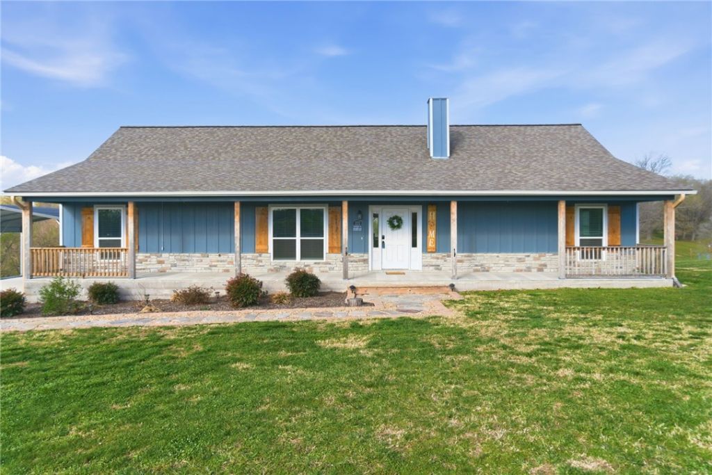 175 N Wilmoth Road, Fayetteville, AR 72704 Main Photo