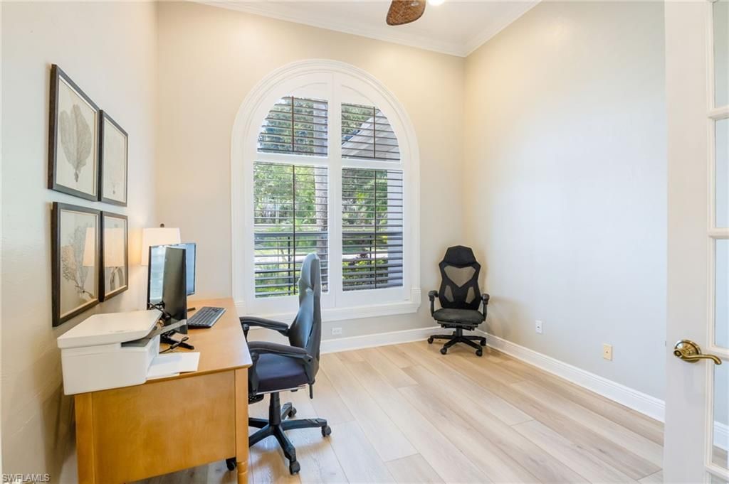 11723 Longshore Way E, Naples, FL 34119 Photo