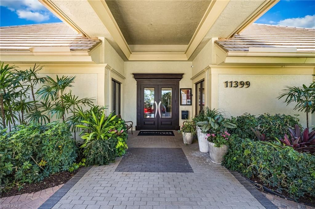 11723 Longshore Way E, Naples, FL 34119 Photo