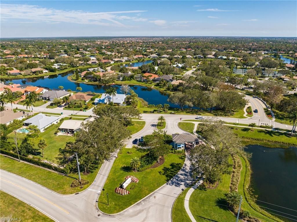 11723 Longshore Way E, Naples, FL 34119 Photo