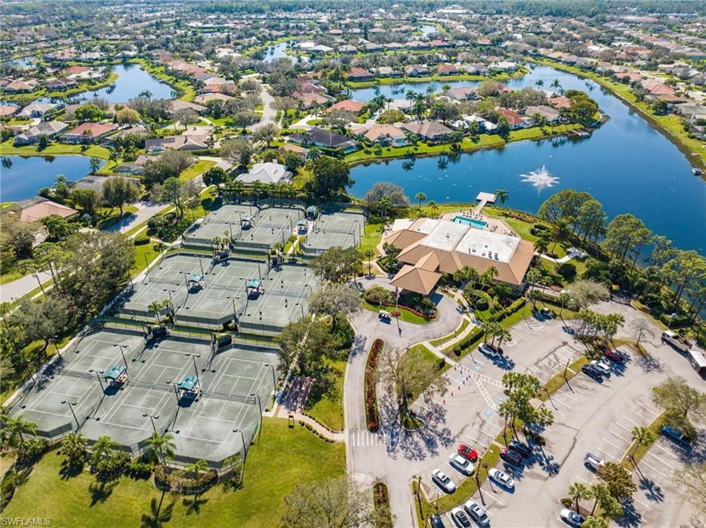 11723 Longshore Way E, Naples, FL 34119 Photo