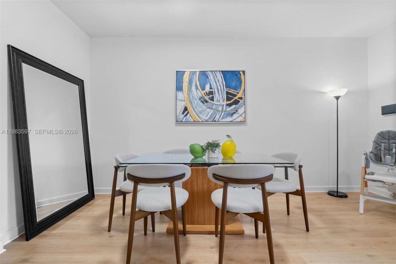 9380 W 33rd Ln , Hialeah, FL 33018 Photo