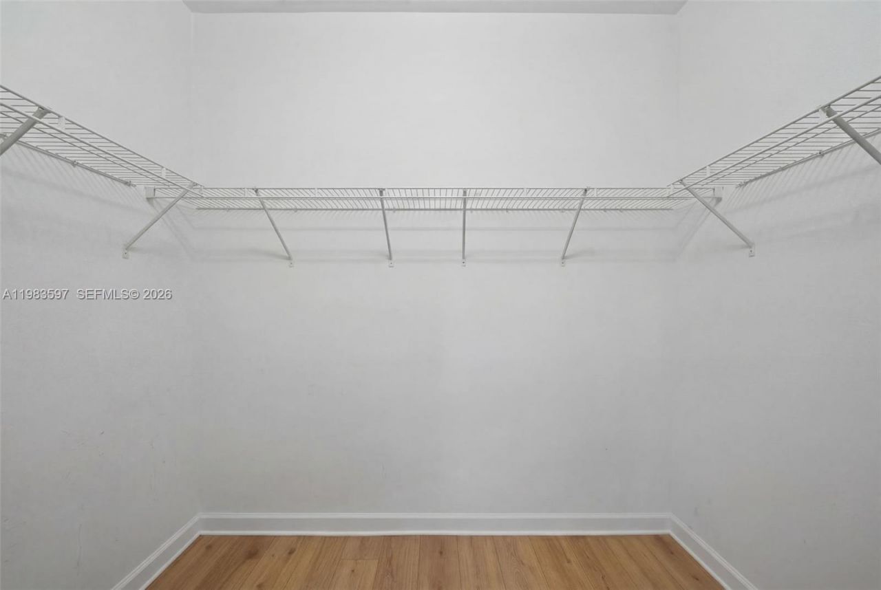 9380 W 33rd Ln , Hialeah, FL 33018 Photo