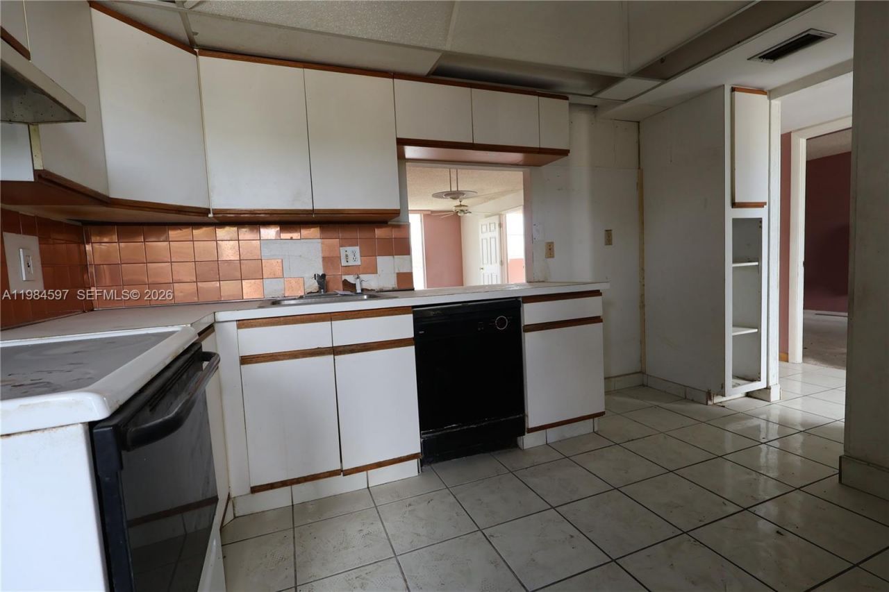 5301 NW 2nd Ave , Unit 2030, Boca Raton, FL 33487 Photo