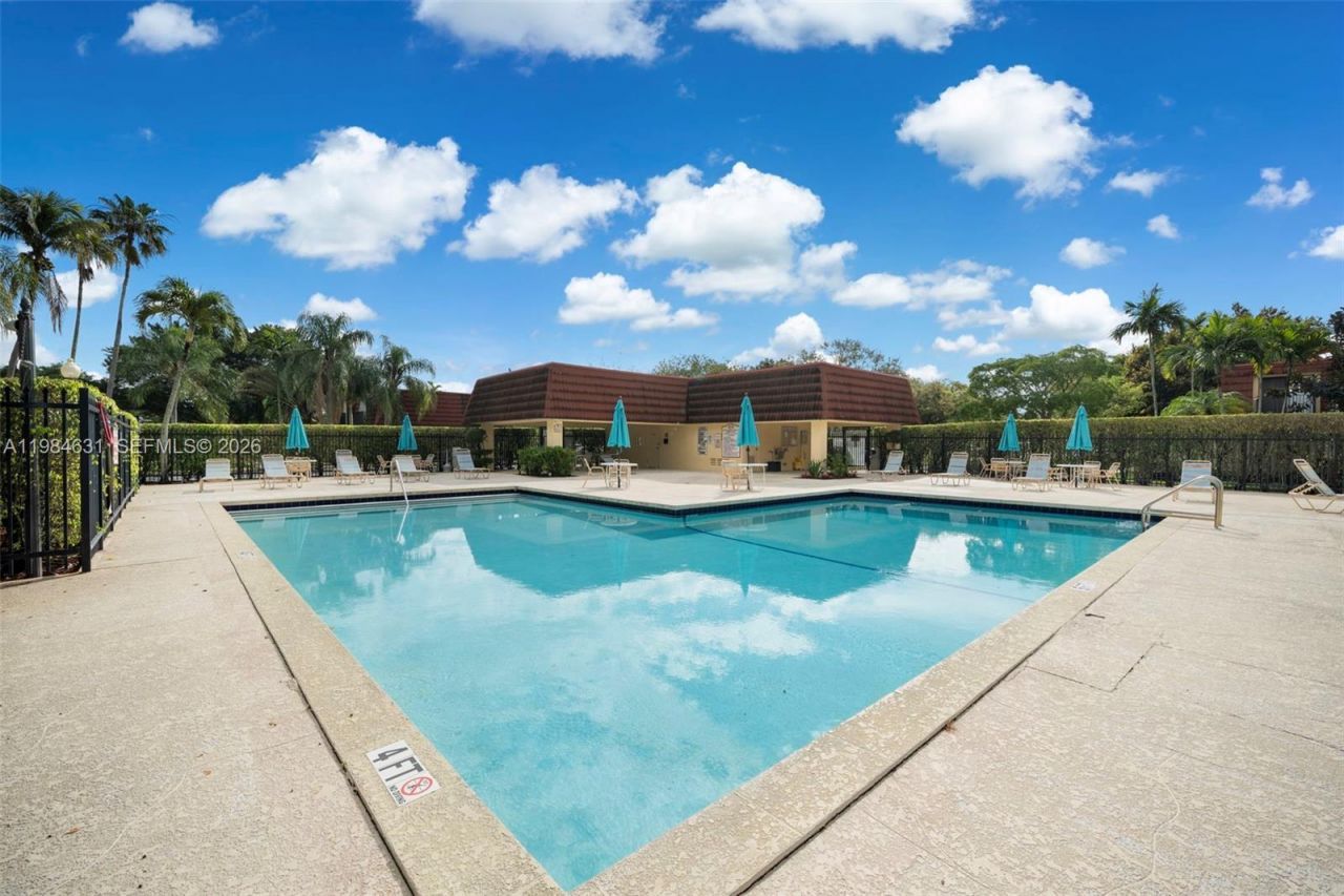 713 NW 99th Cir, Plantation, FL 33324 Photo