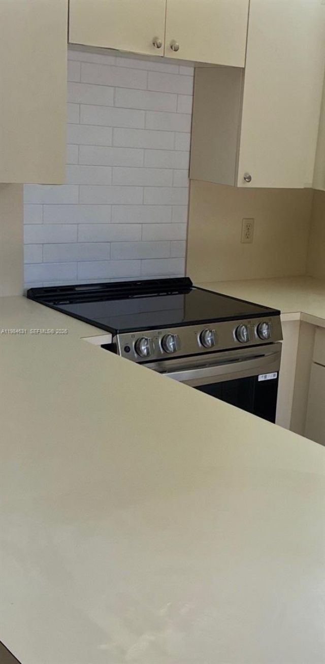 713 NW 99th Cir, Plantation, FL 33324 Photo