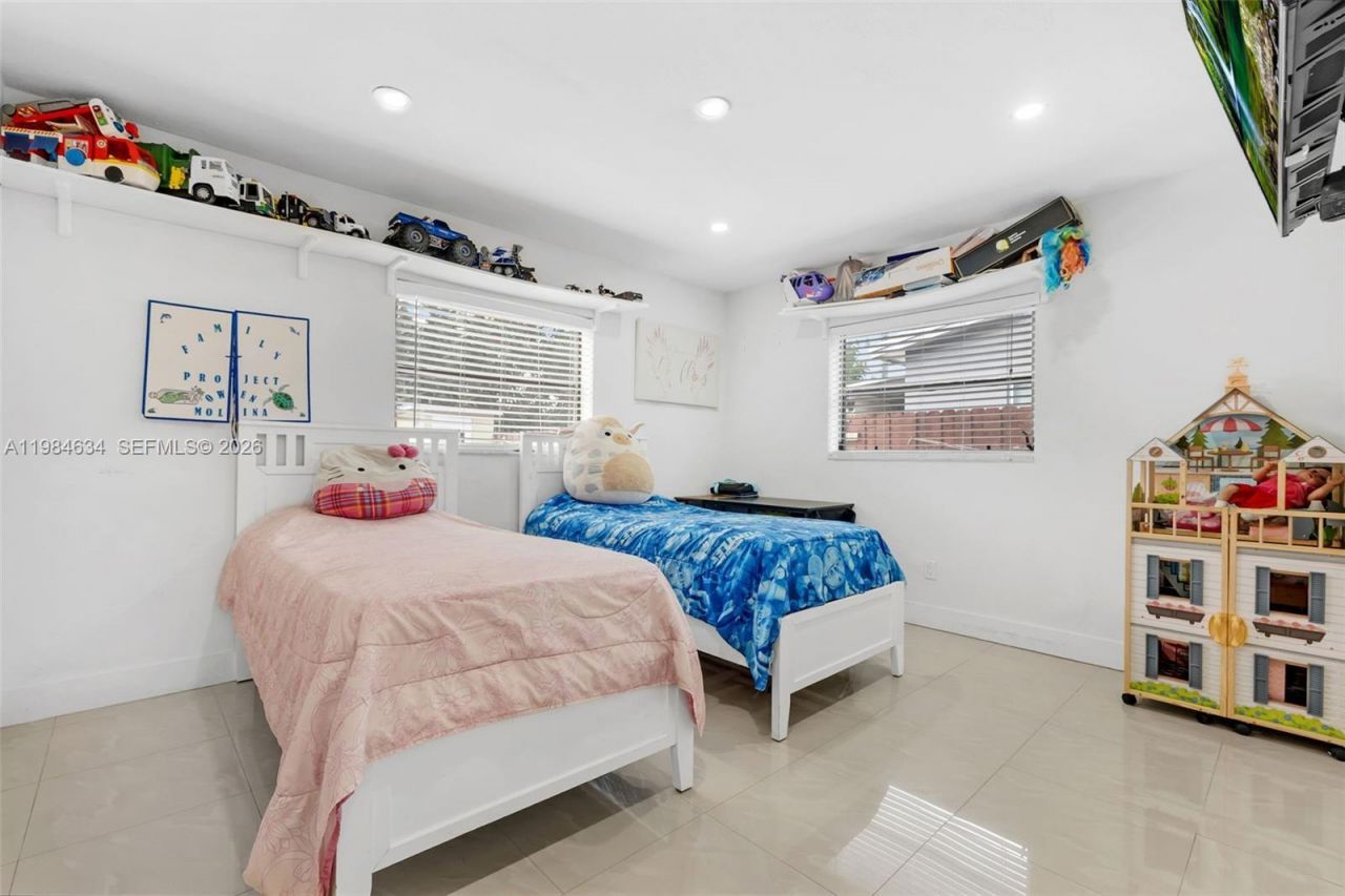 1820 N 27th Ave , Hollywood, FL 33020 Photo